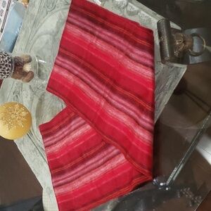 ECUADORIAN ALPACA WOOL POKOLOKO INFINITE RED SCARF LIKE NEW